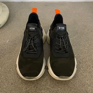 Steve Madden Camo print sneakers